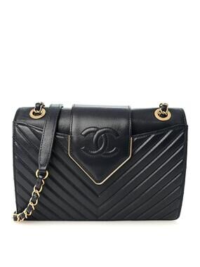 Chanel Shiny Sheepskin Chevron Quilted #372468C19B